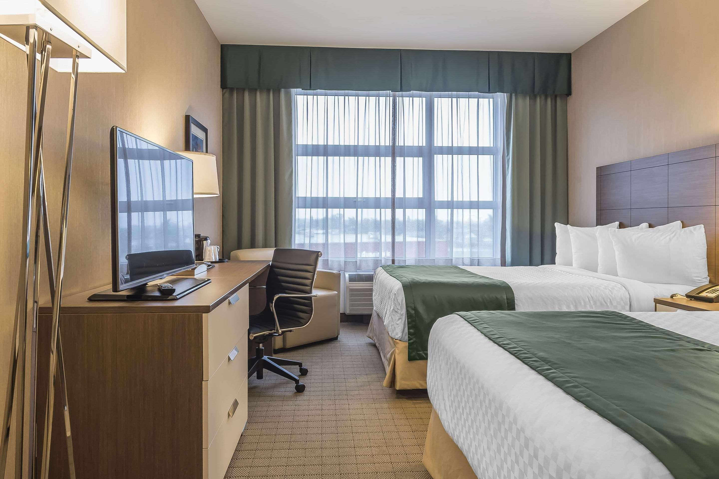 Quality Inn Sept-Iles Ngoại thất bức ảnh