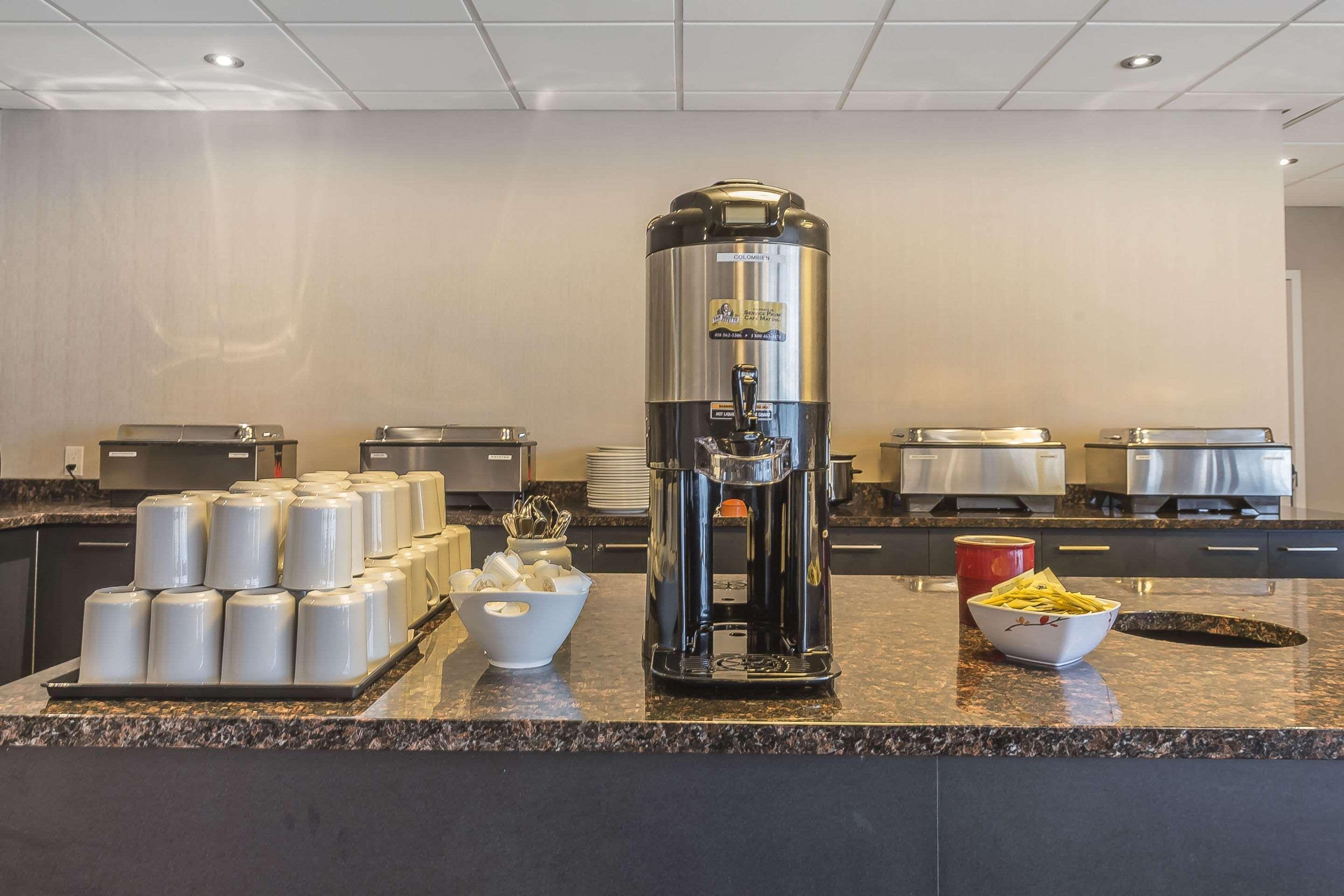 Quality Inn Sept-Iles Ngoại thất bức ảnh