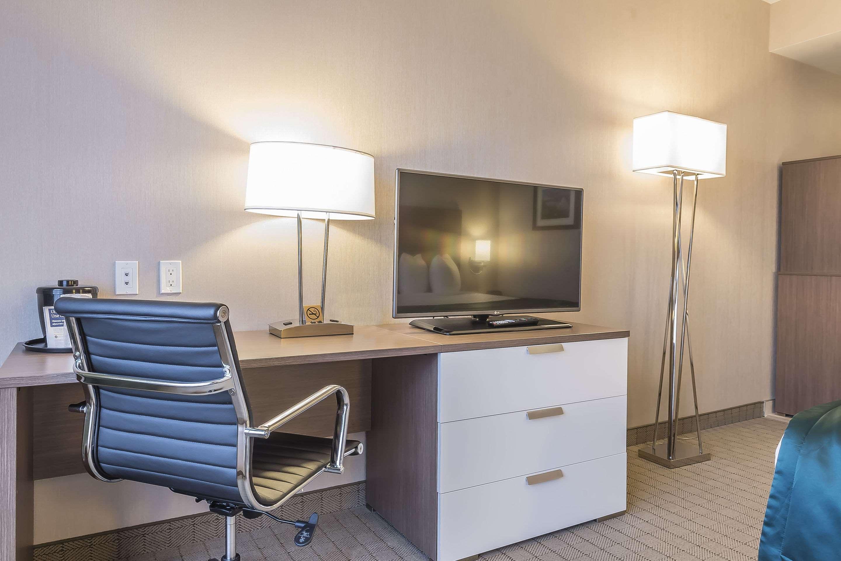 Quality Inn Sept-Iles Ngoại thất bức ảnh